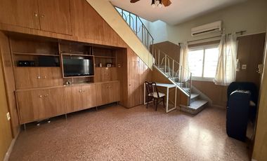Casa en Venta ambientes - El Palomar - Apto credito