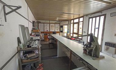 Galpón en Jorge Cura