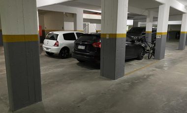 Departamento 3 ambientes con cochera en venta en Quilmes