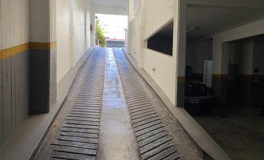 Departamento 3 ambientes con cochera en venta en Quilmes