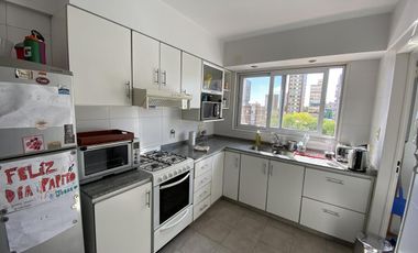 Departamento 3 ambientes con cochera en venta en Quilmes