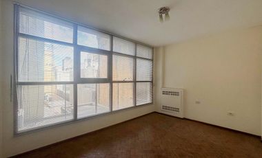 VENTA – Oficina comercial - Zona Centro - Rosario.