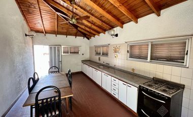 Excelente zona - 3 dor - 2 baños - garage - Vta Dta - Apto Crédito - OPORTUNIDAD!!