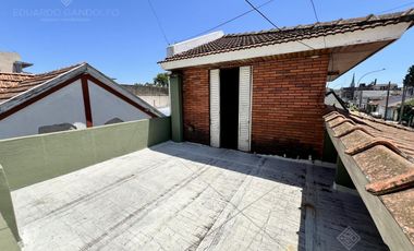Excelente zona - 3 dor - 2 baños - garage - Vta Dta - Apto Crédito - OPORTUNIDAD!!