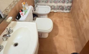 Casa de tres ambientes en Costa del Este a 200 metros del mar- Las margaritas 345