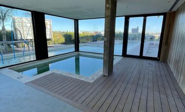 Duplex Venta VILAGO Nordelta 3 hab. 3 baños   dep. terraza c/pergola   coch y baul - VISTA RIO