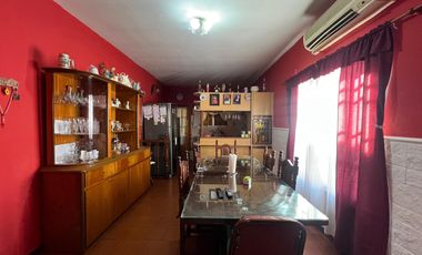PH a la venta en Villa Dominico