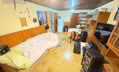 Casa en Los Polvorines 4 ambientes con jardín cochera excelente para uso de vivienda o comercio