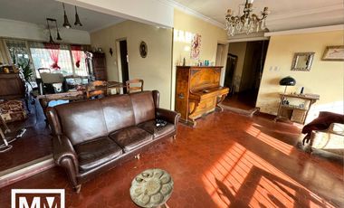 Casa en Divino Rostro