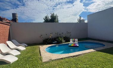 CASA LISTA PARA ENTRAR A VIVIR SOBRE ALMIRANTE BROWN