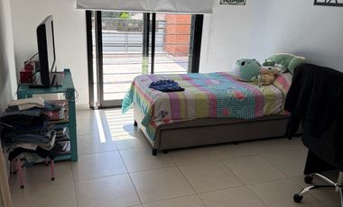 CASA LISTA PARA ENTRAR A VIVIR SOBRE ALMIRANTE BROWN