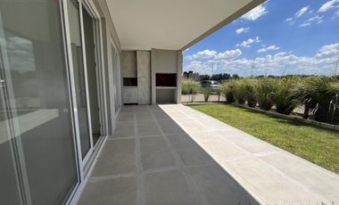 Venta o Alquiler Depto 2 Amb Planta Baja con Jardín en Pilará