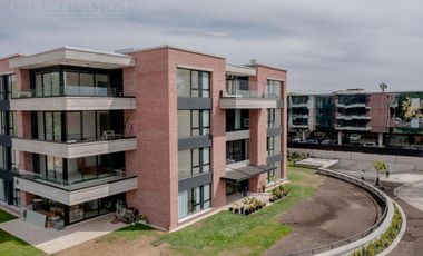 Venta Departamento 4 ambientes en Lomas de San Isidro