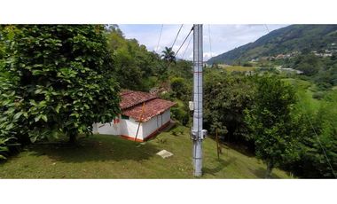 VENTA  DE FINCA EN  AMAG - SUROESTE ANTIOQUEÑO