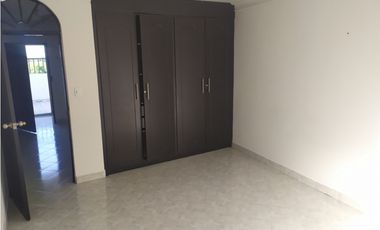 EDIFICIO GUAYACAN APTO 601 A