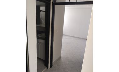 EDIFICIO GUAYACAN APTO 601 A