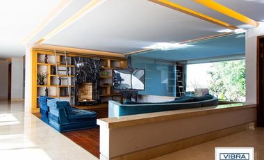 Residencia de super lujo en Jardines del Pedregal.