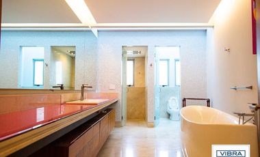 Residencia de super lujo en Jardines del Pedregal.