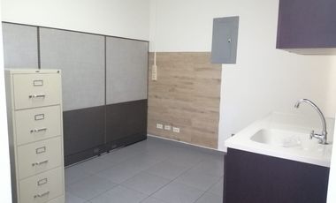 Se vende oficina en calle 50, Ph Morica