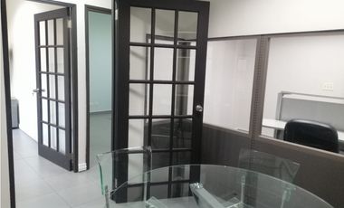 Se vende oficina en calle 50, Ph Morica