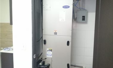 Se vende oficina en calle 50, Ph Morica