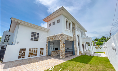 ALQUILER CASA RESIDENCIAL  EN ALTOS DEL GOLF -(4)