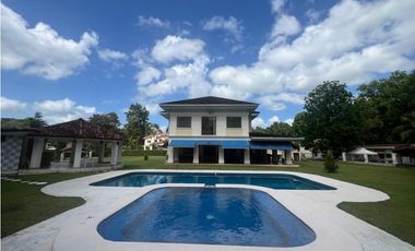 ALQUILER CASA CON PISCINA 4 RECAMARAS CAMINO DE CRUCES MLD