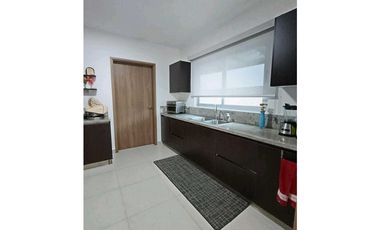VENTA DE CASA EN ALTOS DEL PARQUE ALTA PLAZA 264M2 JP