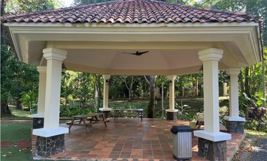 ALQUILER CASA CON PISCINA 4 RECAMARAS CAMINO DE CRUCES MLD