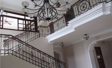 ALQUILER CASA CON PISCINA 4 RECAMARAS CAMINO DE CRUCES MLD