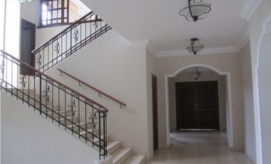 ALQUILER CASA CON PISCINA 4 RECAMARAS CAMINO DE CRUCES MLD