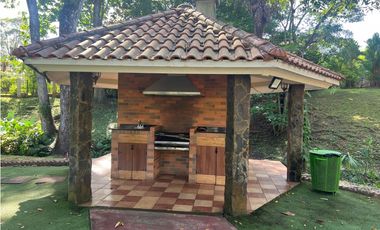 VENTA CASA EN ANCÓN RESIDENCIAL CAMINO DE CRUCES EL DORADO