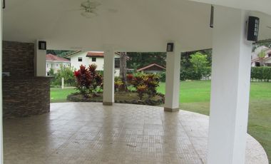 VENTA CASA EN ANCÓN RESIDENCIAL CAMINO DE CRUCES EL DORADO