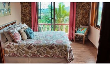 Propiedad campestre con vista panorámica al mar y las montañas – Sorá