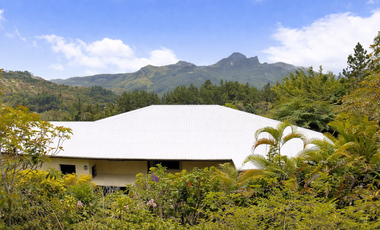 Se Vende Casa de Montaña con vista panorámica en Sorá