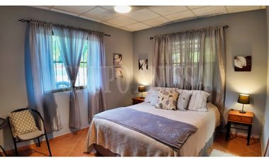 Propiedad campestre con vista panorámica al mar y las montañas – Sorá