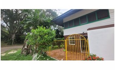 Casa en esquina - Venta - Diablo - Ancón