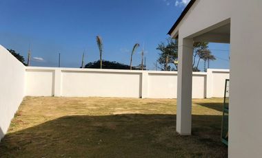 COSTA VERDE / SPRING HILLS  / 3 HABITACION / 260M / PATIO / AMOBLADA