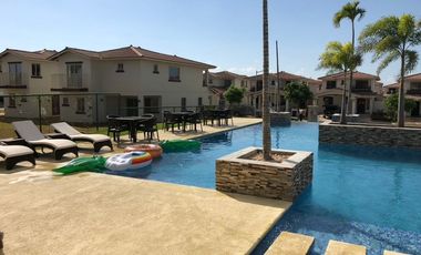 COSTA VERDE / SPRING HILLS  / 3 HABITACION / 260M / PATIO / AMOBLADA