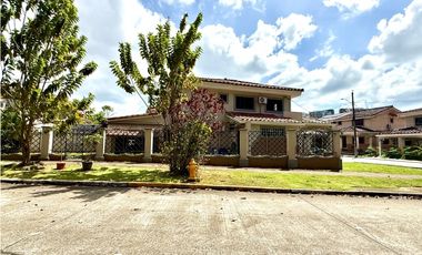 ALQUILER DE CASA AMOBLADA EN ALBROOK - PH VILLA DI FIRENZE