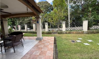 ALQUILER DE CASA AMOBLADA EN ALBROOK - PH VILLA DI FIRENZE