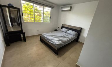 CORONADO / PH PARAISO VILLAGE / 115M / 3 HABITACION / SEMI AMOBLADO
