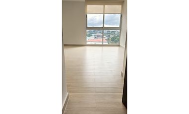 ALQUILER DE APARTAMENTO EN TUMBAMUERTO PH GREENWOOD A ESTRENAR