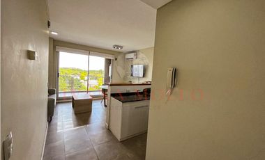 DEPARTAMENTO (602 TI) EN PINAMAR EN ALQUILER PARA 2 PERSONAS