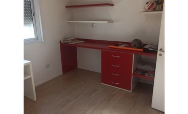 SAAVEDRA CASA 7 AMBIENTES CON JARDIN Y PARRILLA