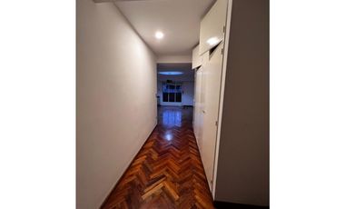 SAAVEDRA CASA 7 AMBIENTES CON JARDIN Y PARRILLA