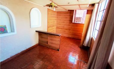 CHALET Y DOS  DEPARTAMENTOS