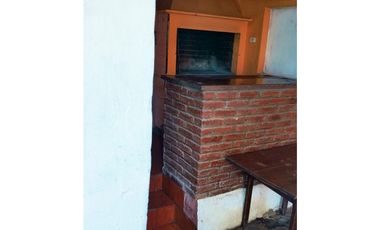 CHALET Y DOS  DEPARTAMENTOS