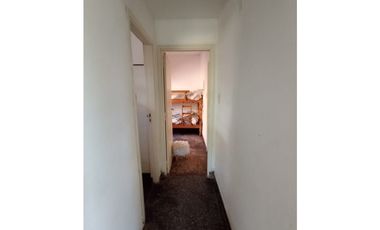 CHALET Y DOS  DEPARTAMENTOS