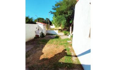 CHALET Y DOS  DEPARTAMENTOS